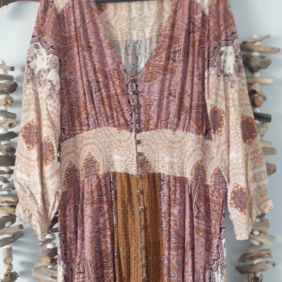 THE POETIC GYPSY Maxi Dress - Picture 2 of 6